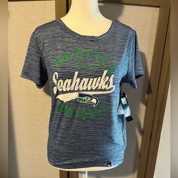 NFL Tops - Women’s Seattle Seahawks NFL Apparel Tee T-shirt Medium